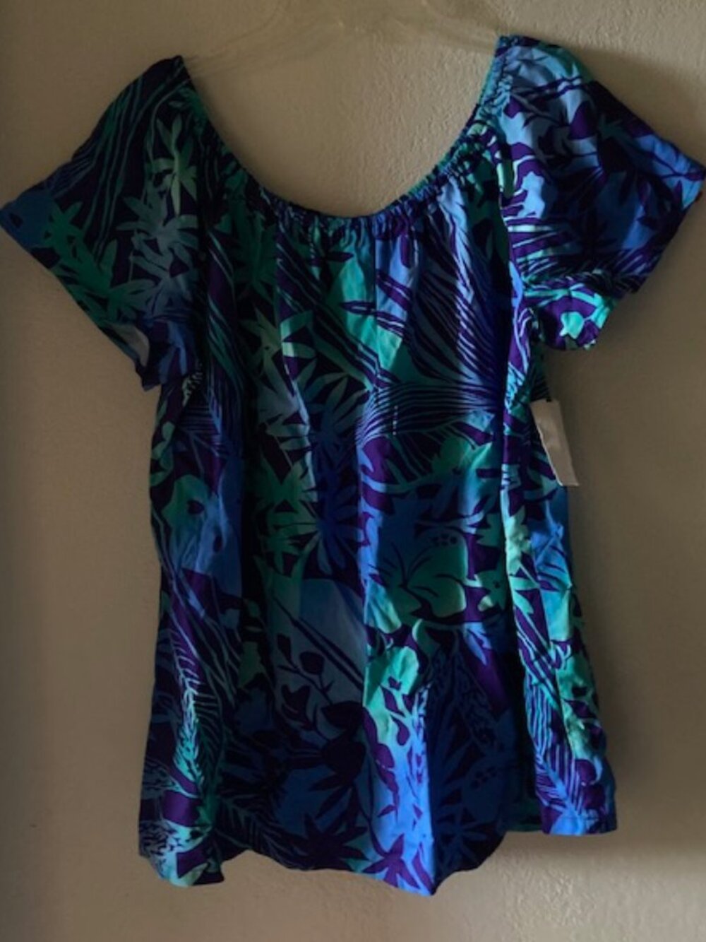HILO HATTIE HAWAIIAN ORIGINAL ALOHA BLOUSE PEASANT FLOWER MADE IN HAWAII NWT L